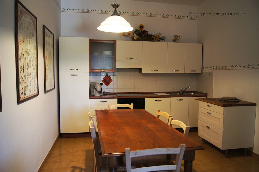 Classic Apartment, 2 Bedrooms photo 1