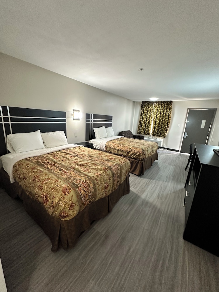 Double Room, 2 Queen Beds