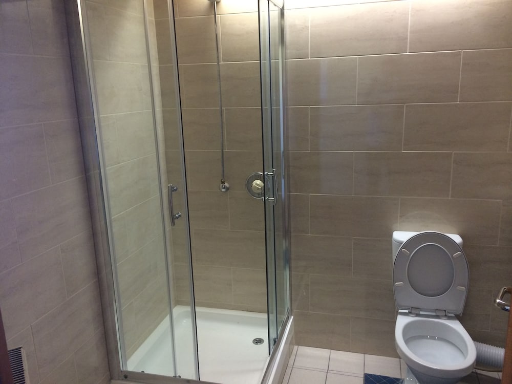Shared Dormitory, Mixed Dorm, Ensuite (1 bed in a 10 bed dorm Ensuite) photo 3
