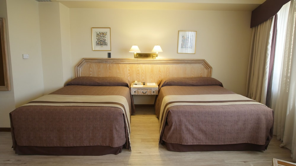 Double Room - Photo 4