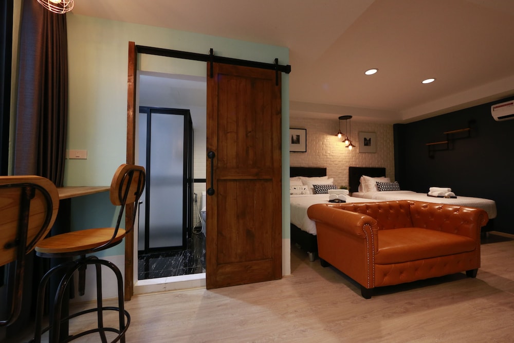 Deluxe Triple Room photo 3