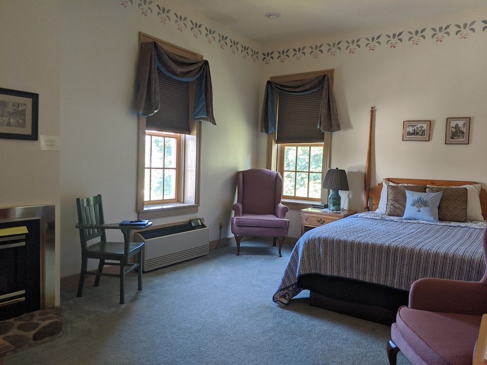 The Goferwood Room photo 2