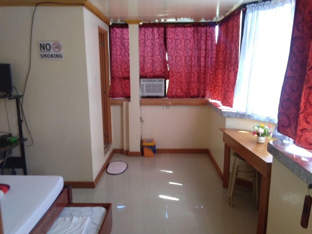 Deluxe Quadruple Room, 1 Bedroom, Non Smoking, Ocean View photo 2