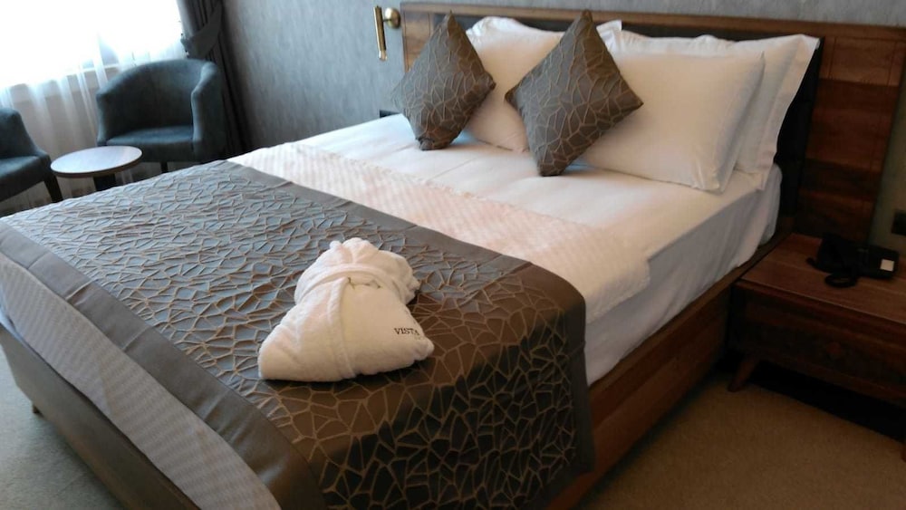 Deluxe Triple Room photo 1