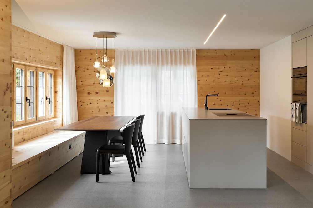 Deluxe Apartment, 2 Bedrooms, Mountain View (incl. Cleaning & Bedding Fee) photo 3