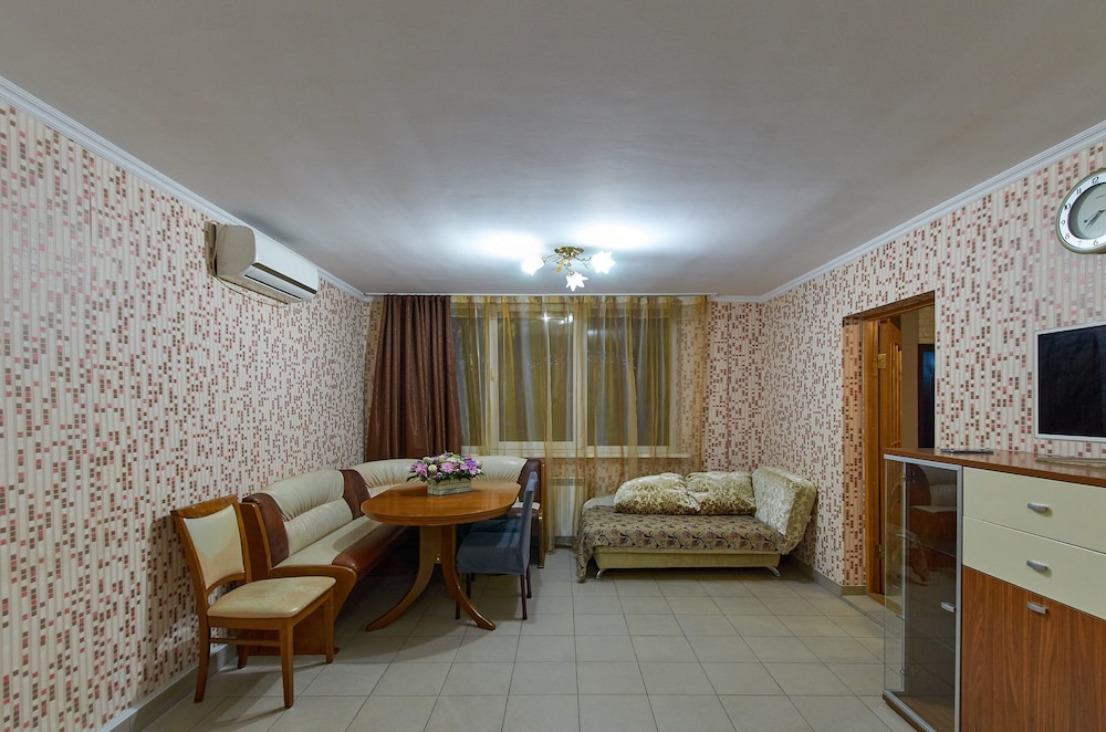 Family Apartment, 2 Bedrooms, Ground Floor photo 1