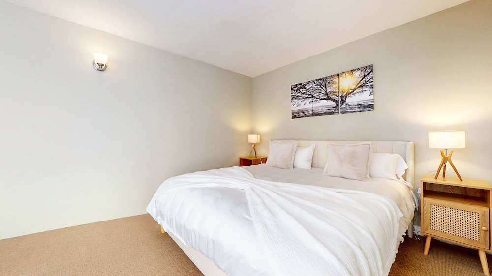 Condo, 1 Bedroom