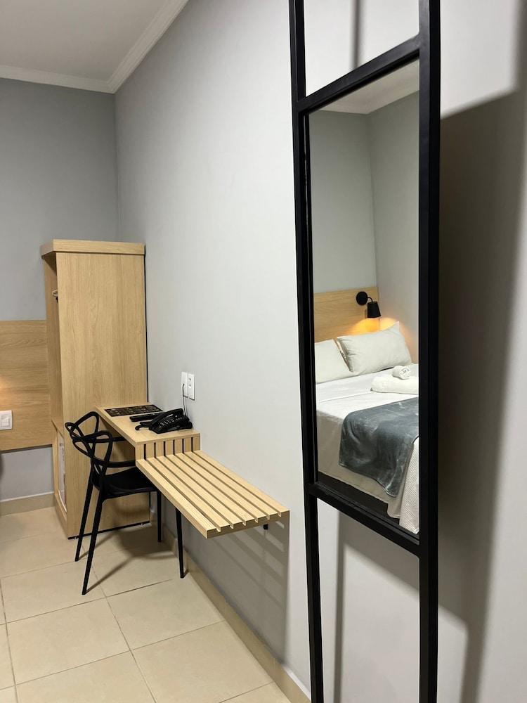 Standard Triple Room photo 2