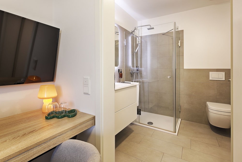 Deluxe Double Room - Photo 5