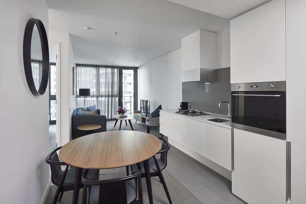 Deluxe Apartment, 1 Bedroom (Weekly Housekeeping) - Photo 4