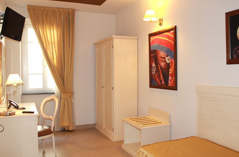 Single Room