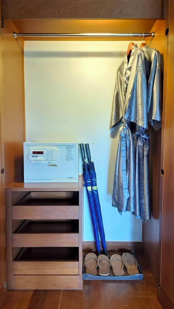 Deluxe Double or Twin Room with Garden View - Photo 3