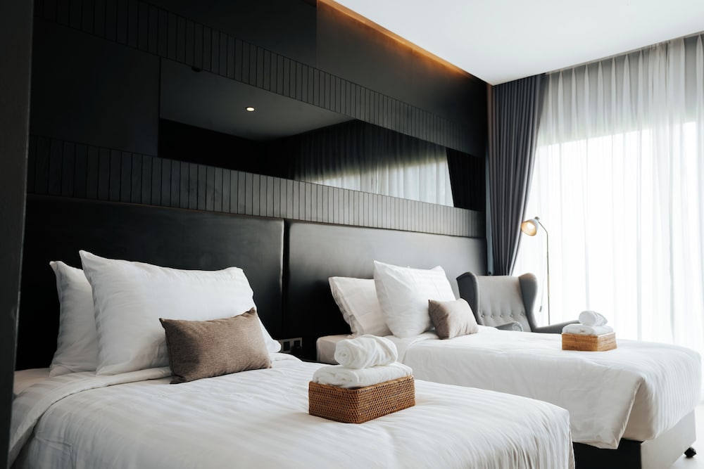 Superior Twin Room, Balcony, River View - Photo 13