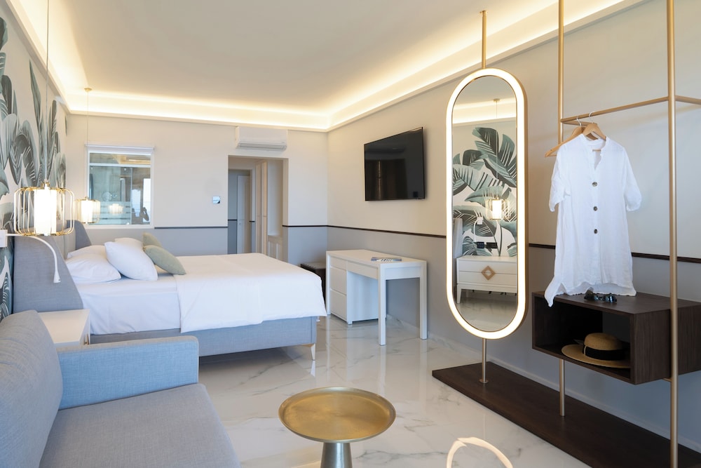 Superior Suite, Sea View photo 3