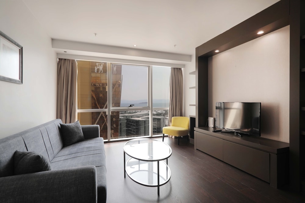 Deluxe Suite photo 2