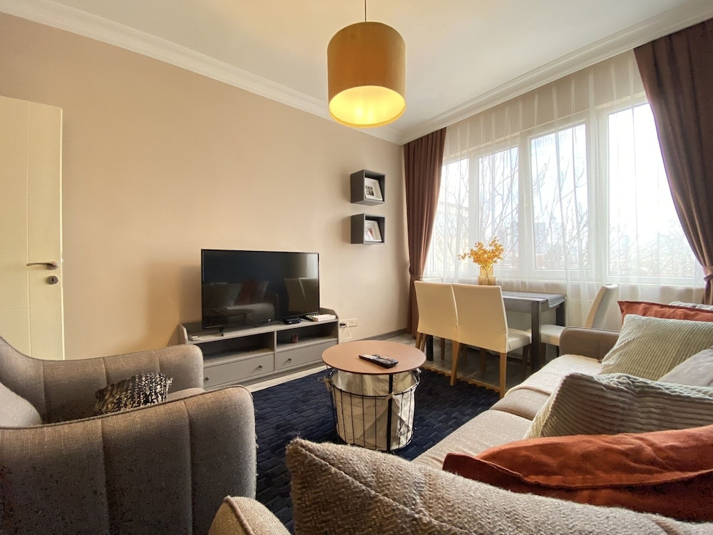 Apartment photo 3