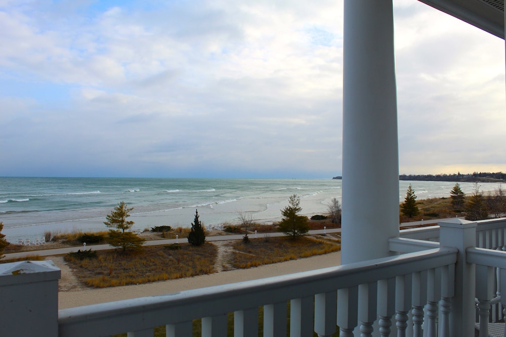 Family Suite, Lake View photo 3