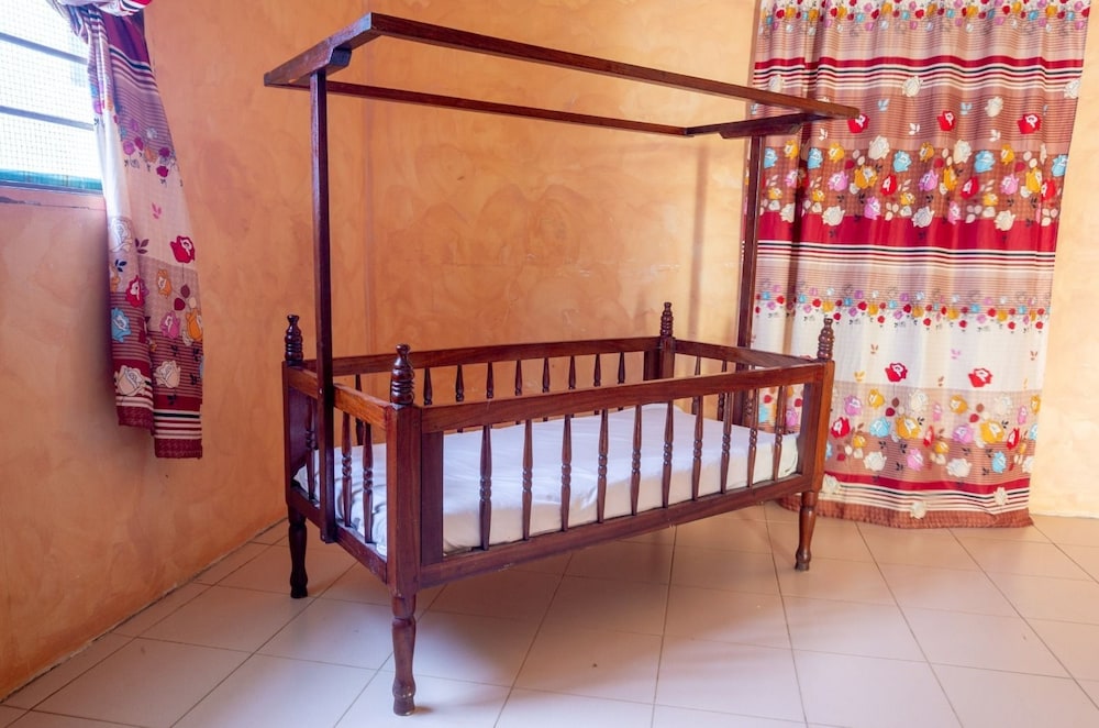 Basic Double Room, 1 Double Bed, Accessible, Garden View photo 3