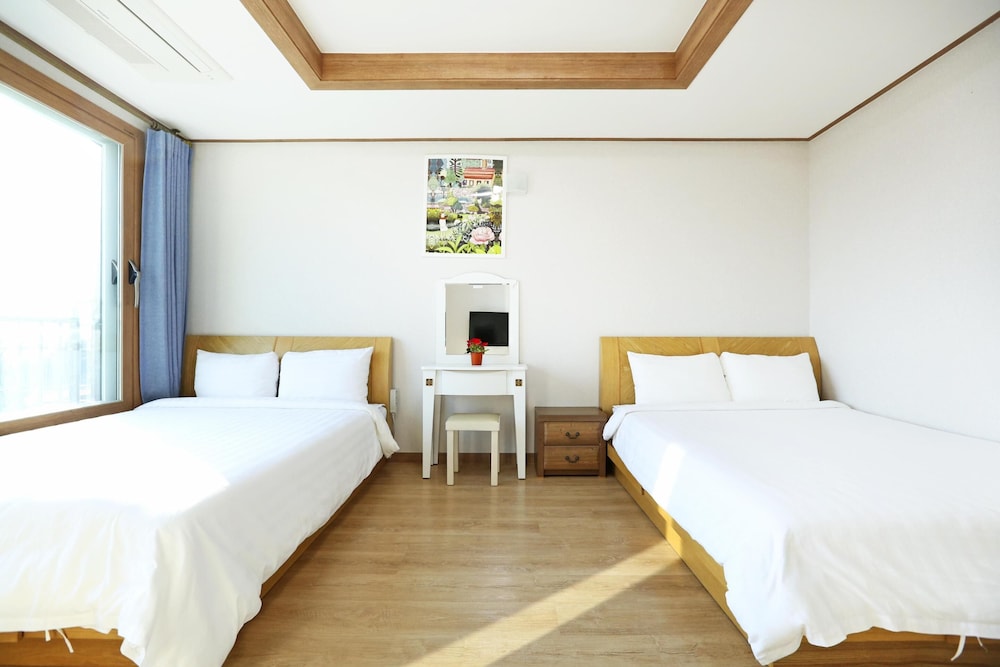 Basic Room, 1 Bedroom (Studio Bada D)