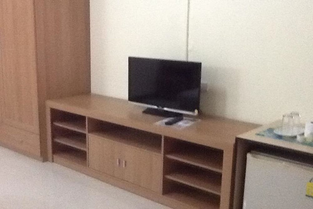 Standard Double Room, 1 King Bed photo 3