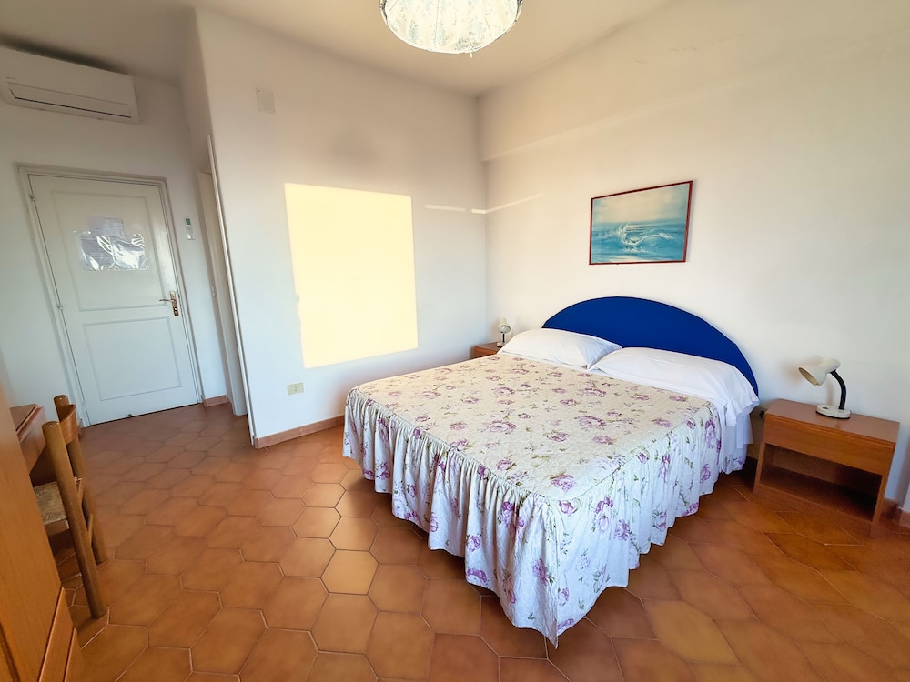 Superior Room - Photo 1