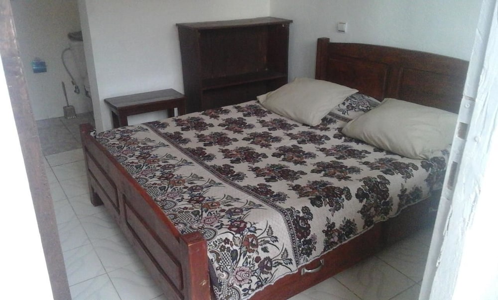 Basic Double Room, 1 Double Bed photo 2
