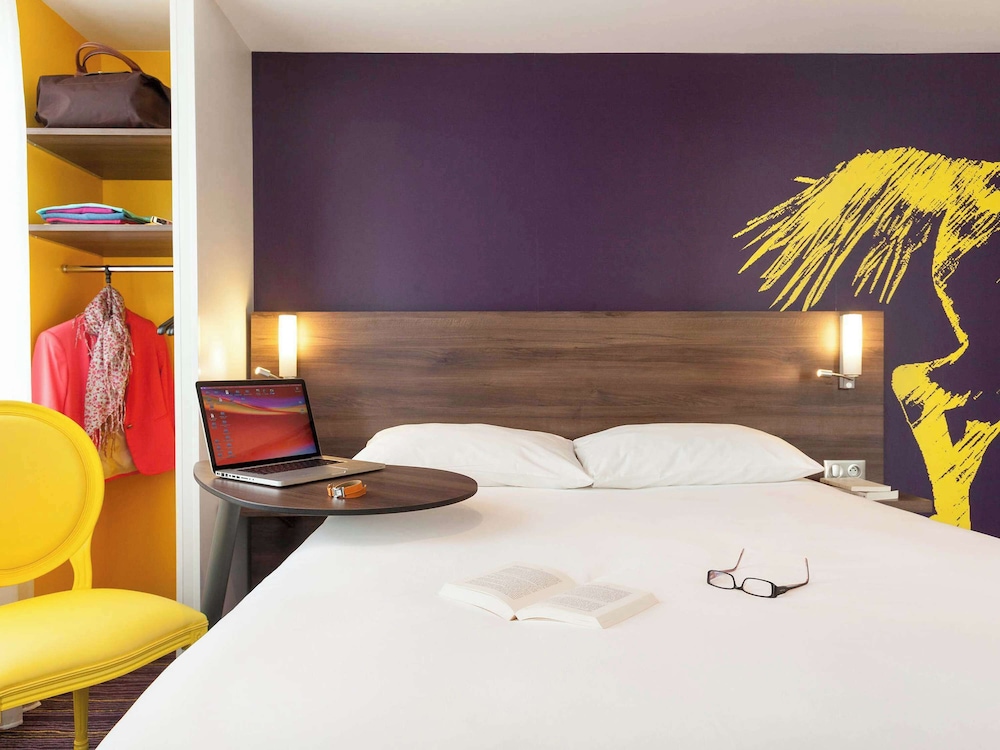 Standard Room, 1 Double Bed - Photo 8