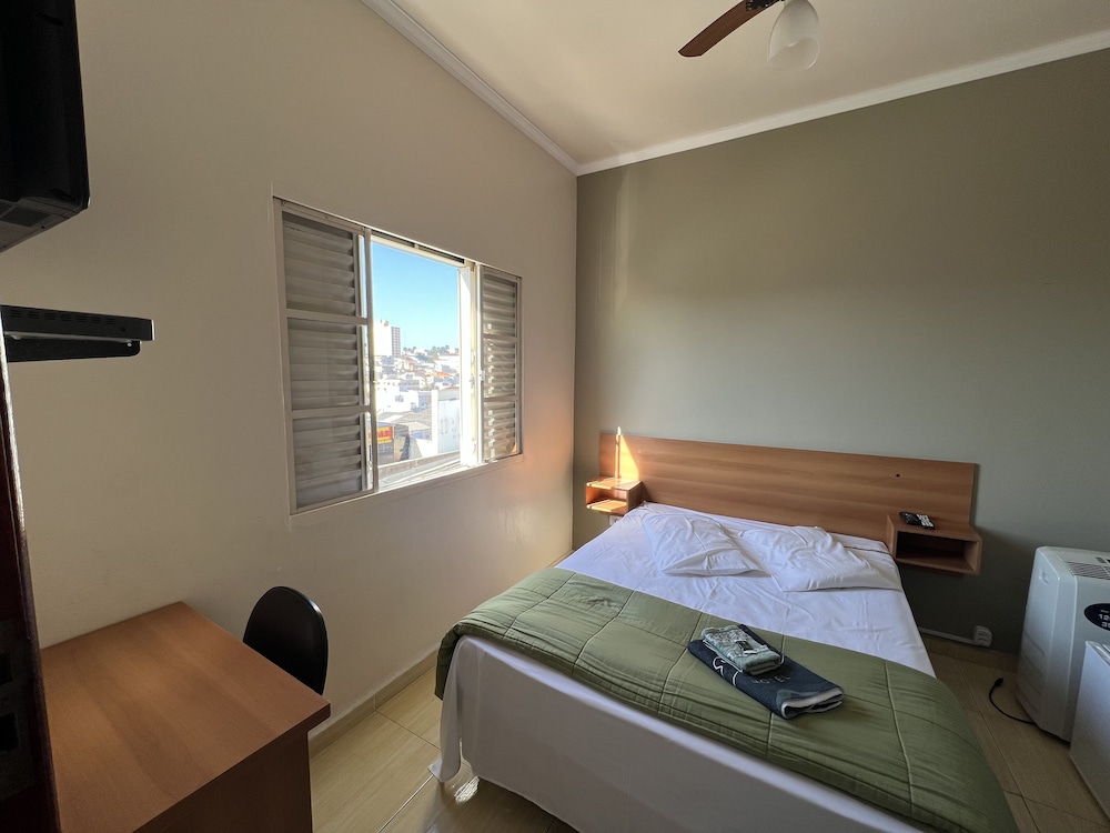 Deluxe Double Room photo 3