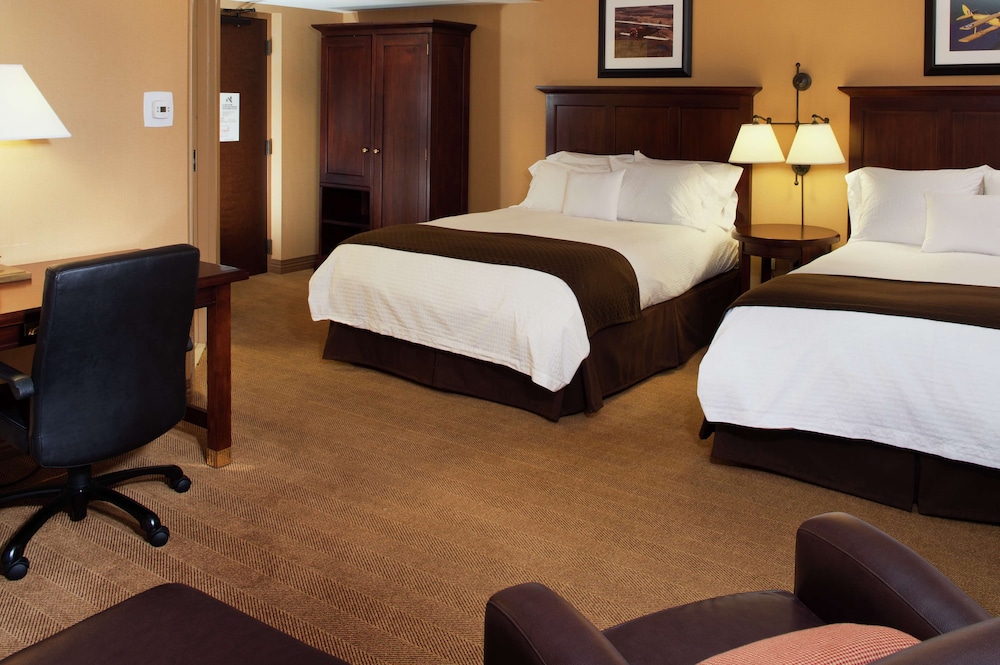 Deluxe Room, 2 Queen Beds, Non Smoking