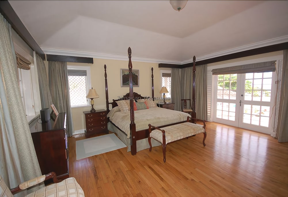 Villa, 6 Bedrooms