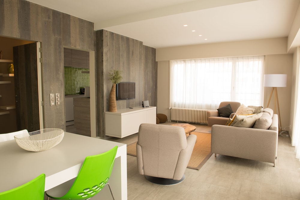 Deluxe Apartment, 2 Bedrooms photo 2