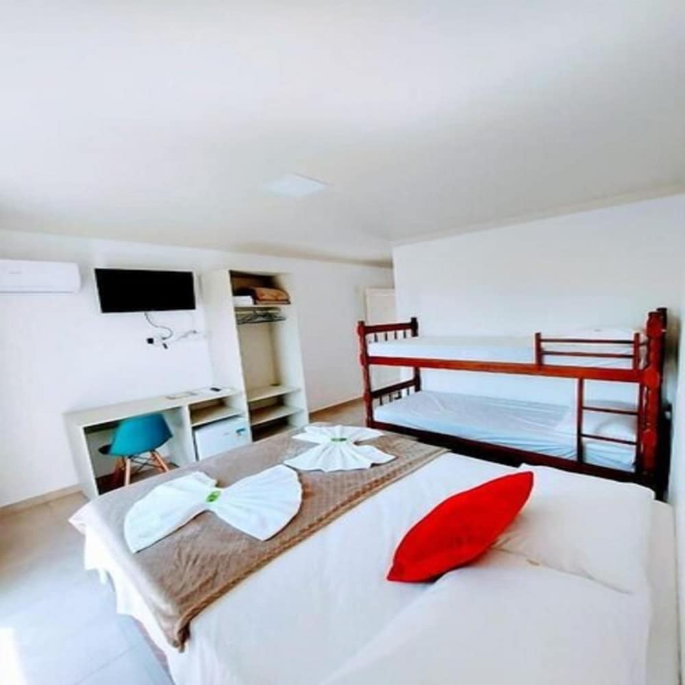 Family Quadruple Room photo 2