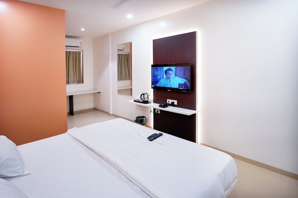 Deluxe Double Room photo 2