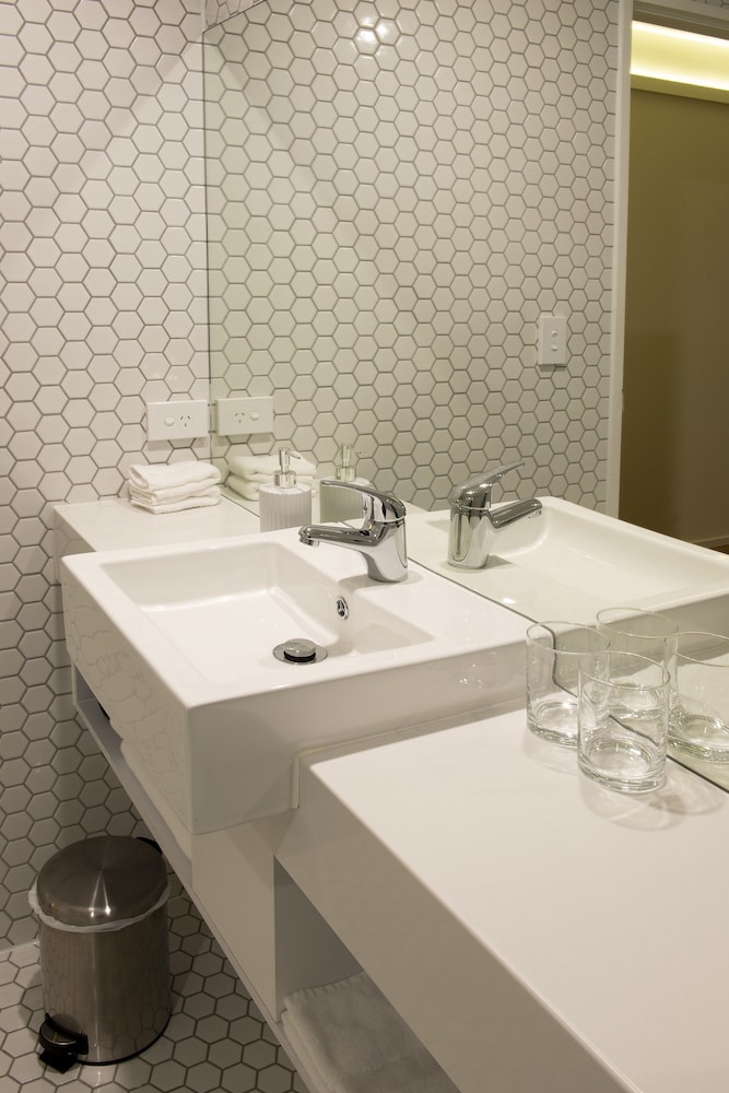 Luxury Apartment, 1 Bedroom - Photo 18