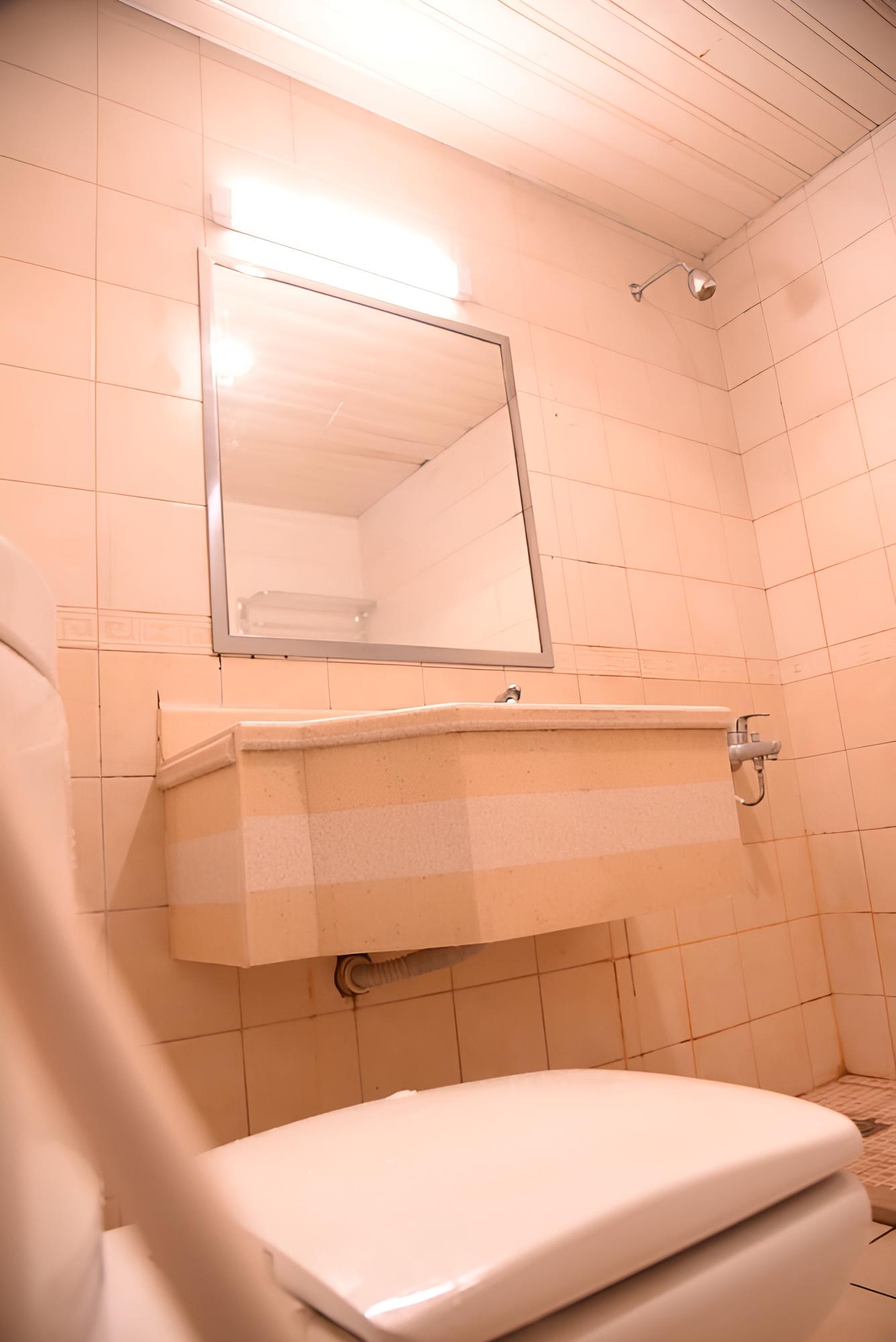 Single Room photo 2