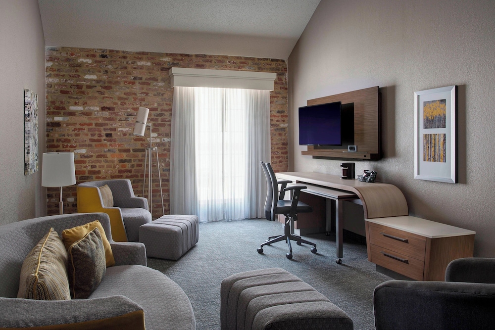 Suite, 1 Bedroom photo 3
