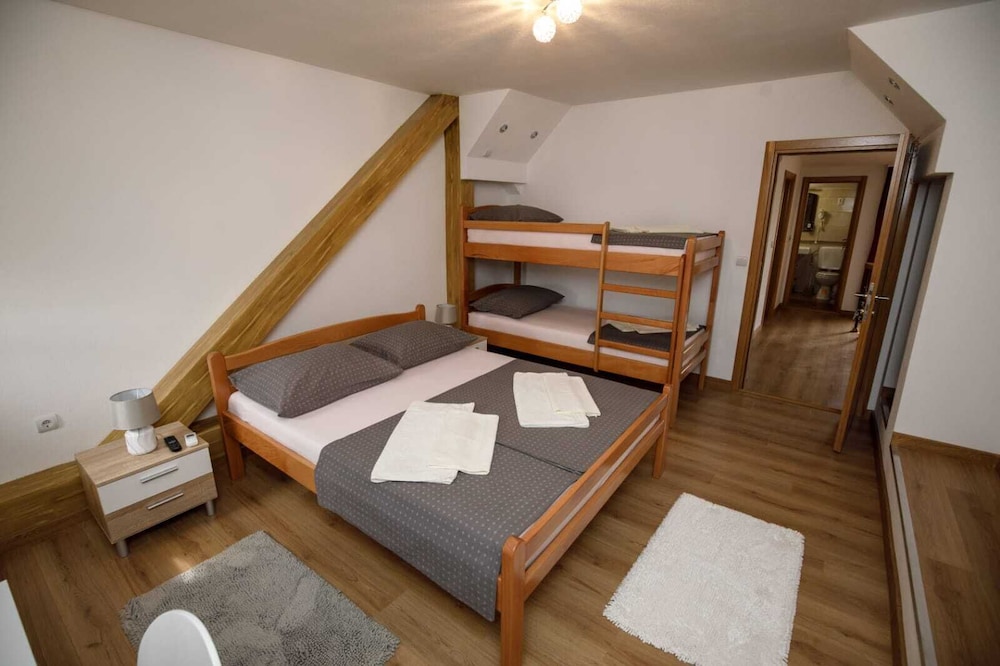 Double Room, Mountain View photo 3