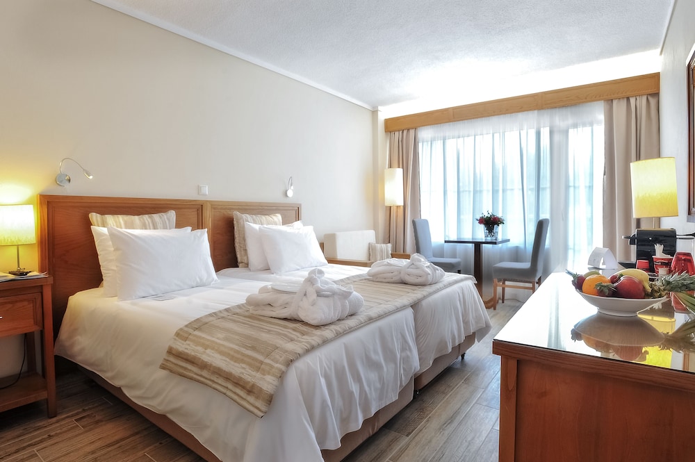 Room (Flexi- May Change Room During Stay) - Photo 1