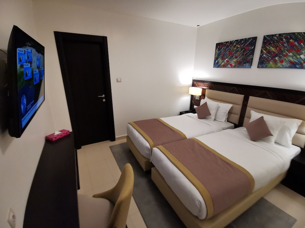 Classic Twin Room - Photo 9