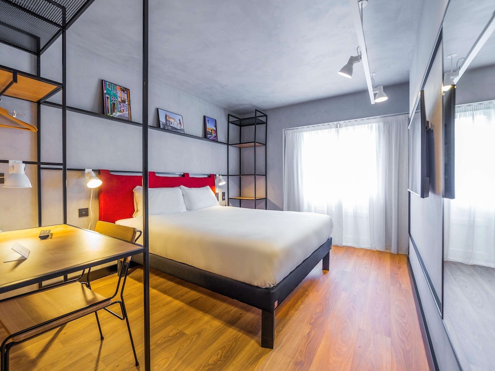 Superior Double Room, 1 Queen Bed, Balcony