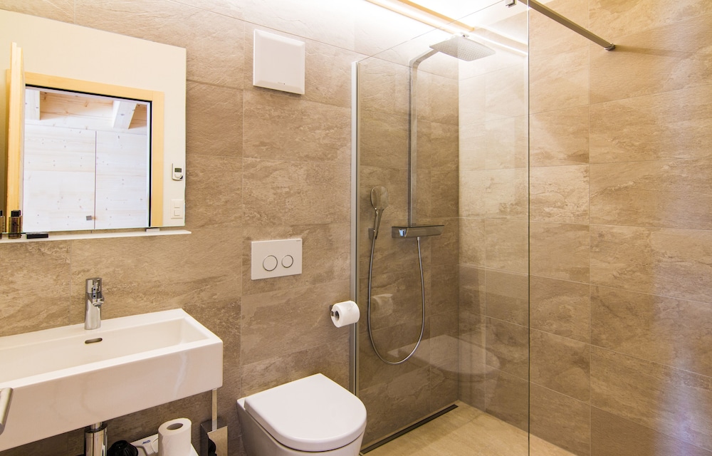 Apartment, 4 Bedrooms, Sauna photo 3