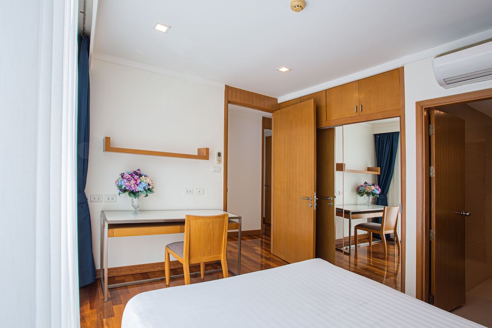 Suite, 2 Bedrooms photo 3