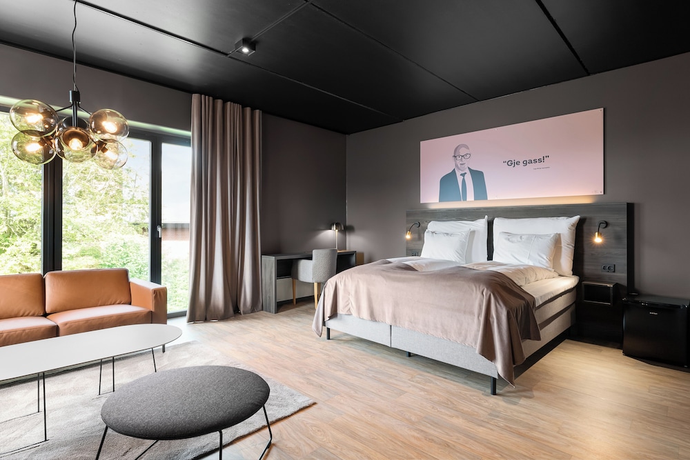 Superior Studio Suite photo 3