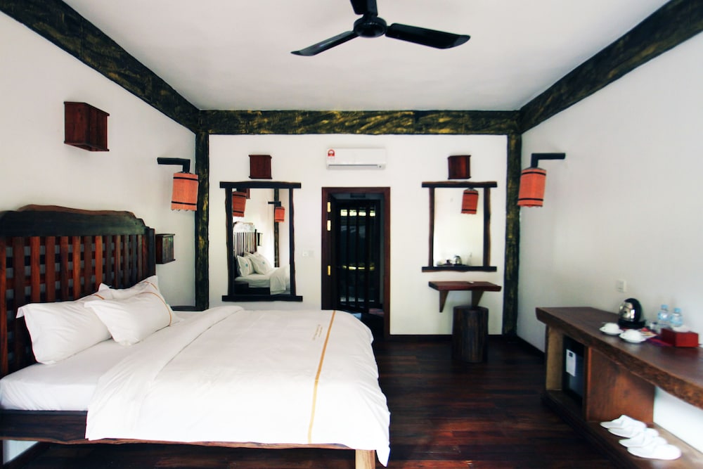 Honeymoon Double Room, 1 Bedroom, Pool View