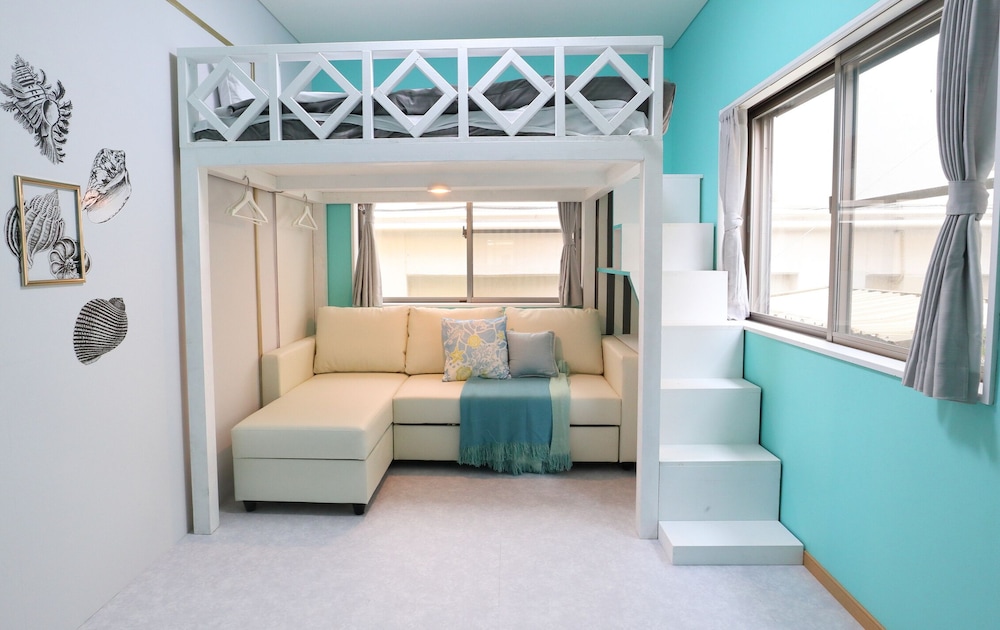 [ANNEX] Quadruple Room, Women only,with Shared Bathroom photo 1