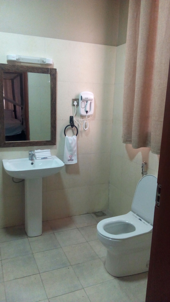 Triple Room - Photo 7