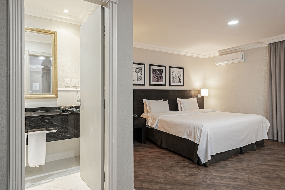 Superior Triple Room photo 2