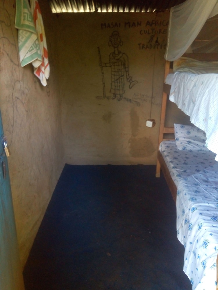 Shared Dormitory, Mixed Dorm (4 Beds) photo 3
