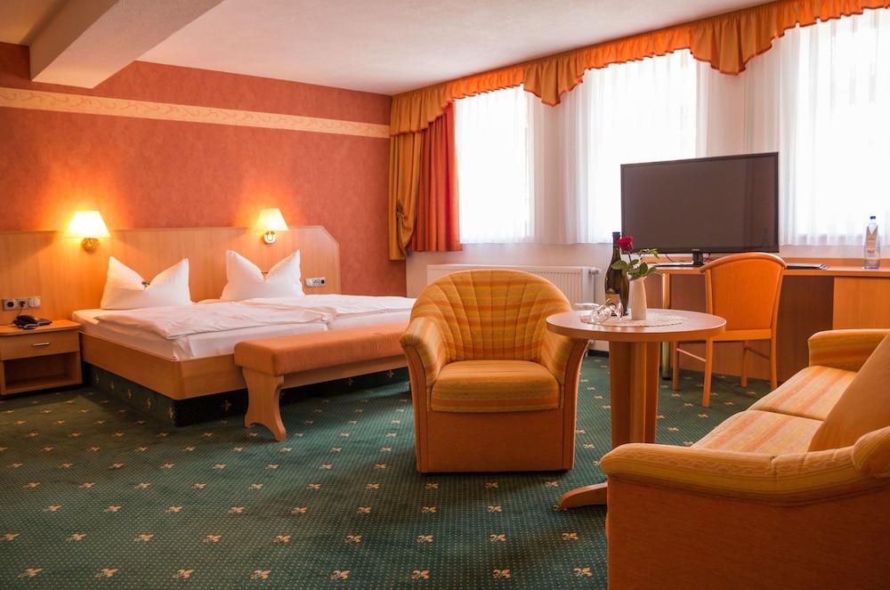Deluxe Quadruple Room photo 2