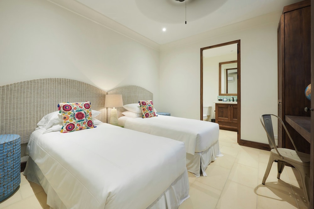Deluxe Apartment, Multiple Beds, 2 Bathrooms, City View (14 Calle Virginia | 2 BR | 2 BA) photo 3